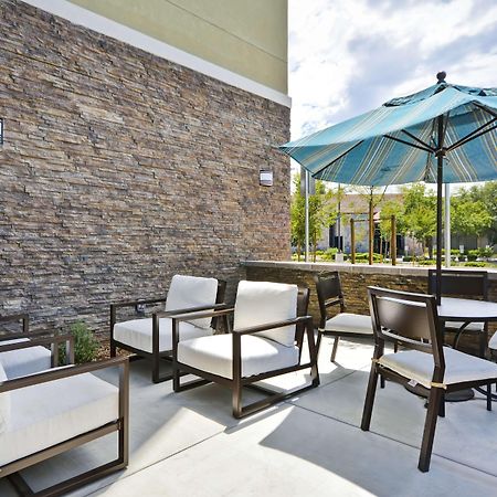Hyatt Place Фресно Экстерьер фото